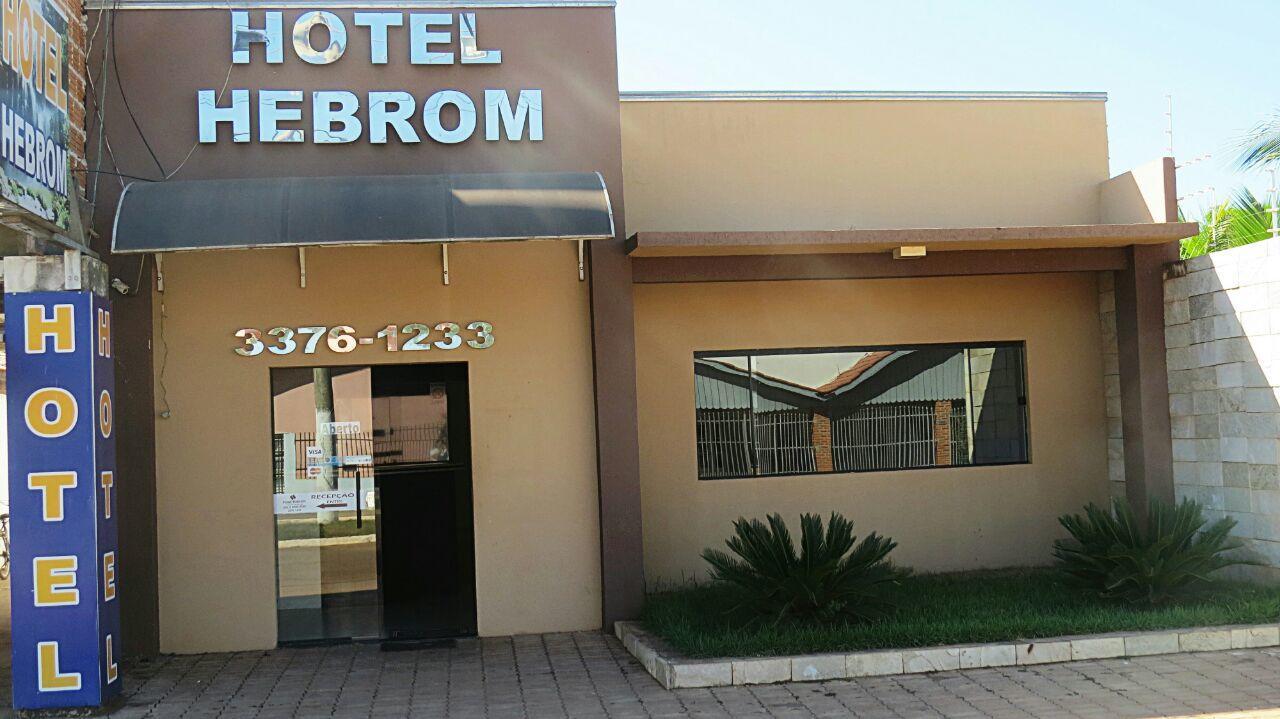 Hotel Hebrom Nobres Eksteriør billede